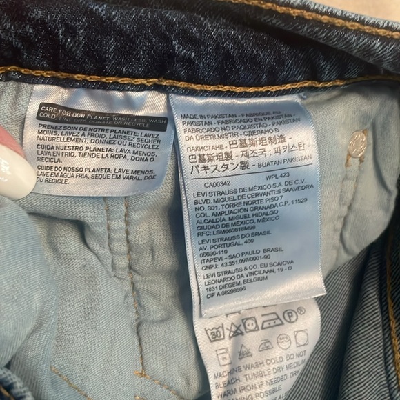Levis 502 W31 L32 - Picture 7 of 9